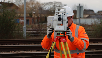 Apprentice, apprenticeships, apprentices jobs, construction jobs, graduate jobs