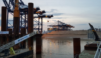 Port of Felixstowe, Berth 9