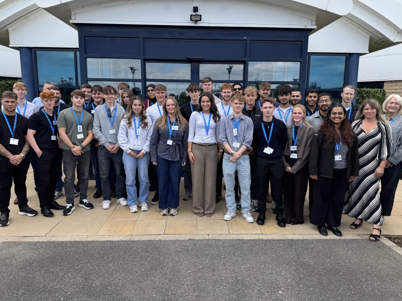 VolkerStevin welcomes our 2026 graduates and apprentices