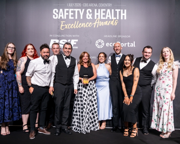 Group shot of VolkerRail employees receiving award