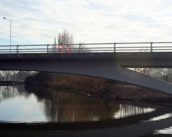 Waterside Campus2_sm_app SB